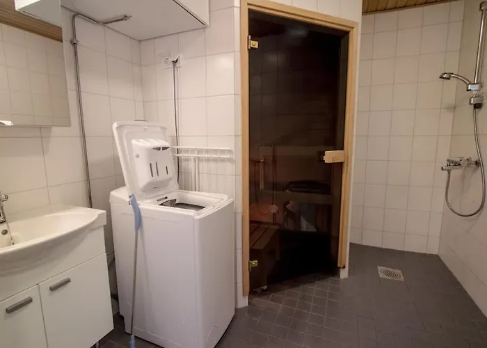 Apartamento Kotimaailma - One Bedroom With Sauna And Balcony